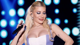 İrem Derici Uyku Hastalığını ve Pop Müzik Planlarını Anlattı