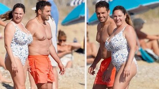 Kelly Brook Kocasıyla 11. Yıldönümünü St Tropez'de Kutladı