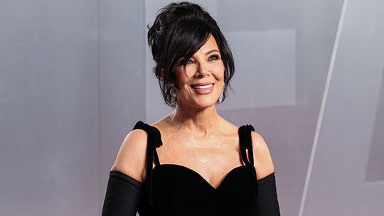 Kris Jenner, 300 bin dolara yaptırdığı kapsamlı estetik operasyonların yalnızca...