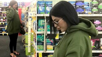 Kylie Jenner İki Hamilelik Sürecindeki Zorluklarını İlk Kez Anlattı