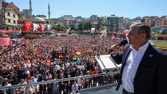 Özel Rize Mitinginde Gürlek'i Mal Varlığına Dair Açıkça Meydan Okudu