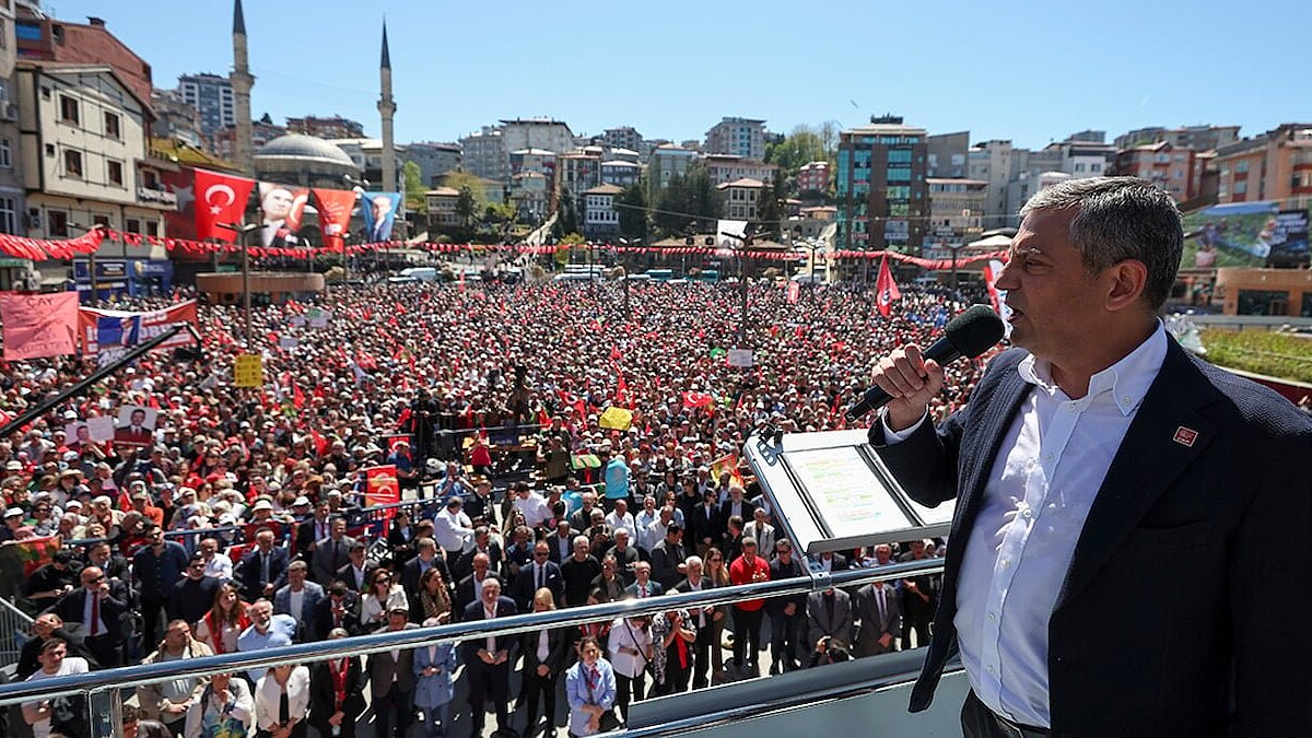 Özel Rize Mitinginde Gürlek'i Mal Varlığına Dair Açıkça Meydan Okudu