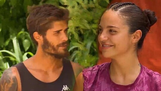 Survivor 2026'da Barış Murat Yağcı, ödül oyununda Yunan yarışmacı Ariadni'ye...