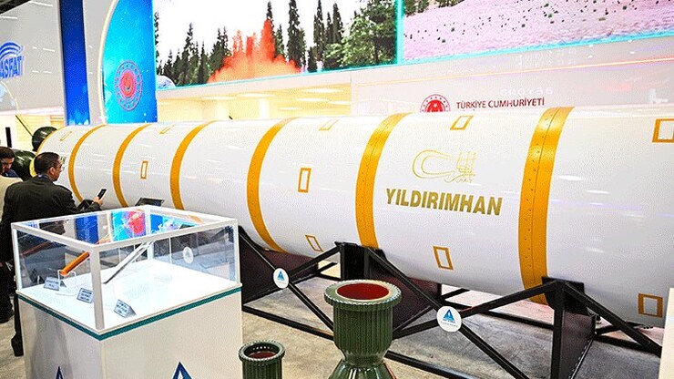 SAHA Expo 2026'da tanıtılan Yıldırımhan hipersonik füze sistemi Mach 25 hıza...