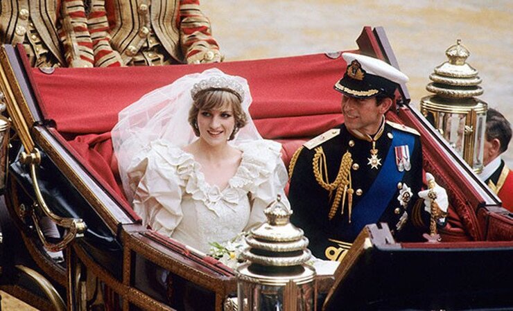 Spencer Tacı Kraliyet Ailesine Geçmedi Diana'nın Mirası Aile Mülkiyetinde Kaldı