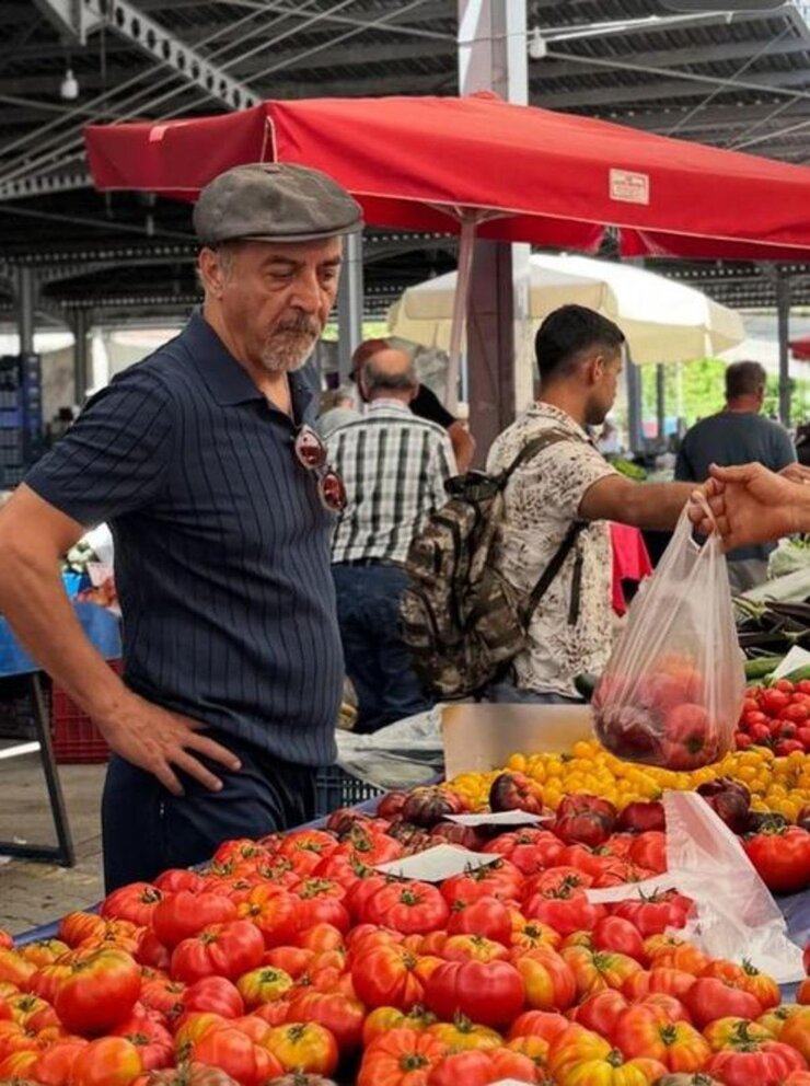 Yılmaz Erdoğan Köyceğiz Çiftliğindeki Yaşamını Paylaştı