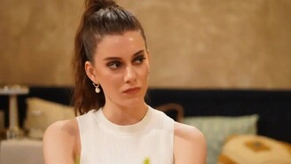 Beril Pozam Set Arkadaşı Sayesinde Kuranı Kerimle Tanıştı