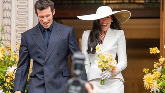 Dua Lipa Ve Callum Turner Londra'da Nikah Kıydı