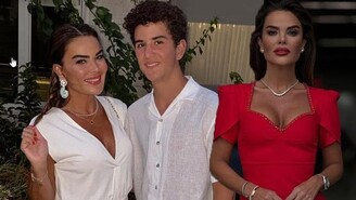 Özlem Yıldız Oğlunun Mezuniyetinde Gözyaşlarını Tutamadı