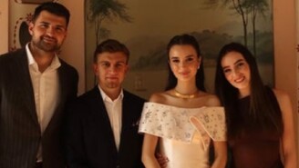 Rıdvan Yılmaz Nişanlandı Başkan Adalı Kız İstemeye Gitti