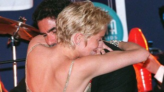 Sharon Stone Eşinin Mastektomi Kararına Verdiği Tepkiyle Evliliğinin Bittiğini...