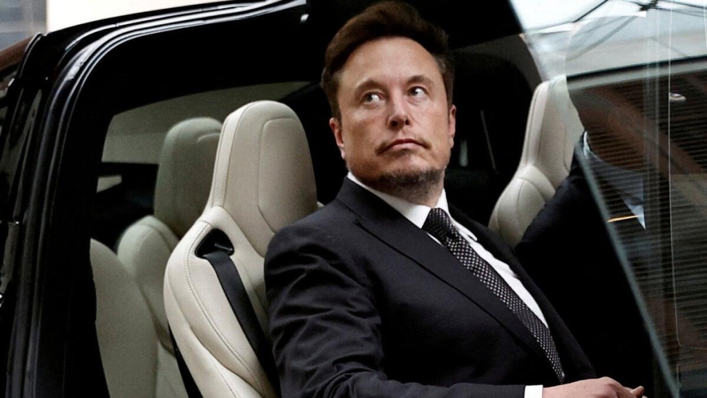 Elon Musk, Twitter'ı Paralı Yapacak!