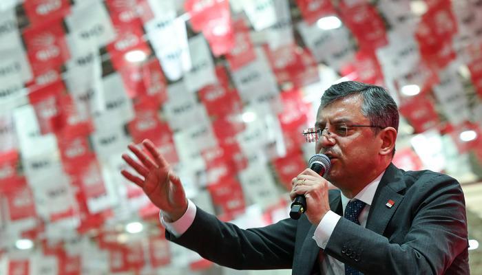 Chp İzmir İl Örgütü Seçiminde Blok Listeli Seçim Önerisi Tartışılıyor