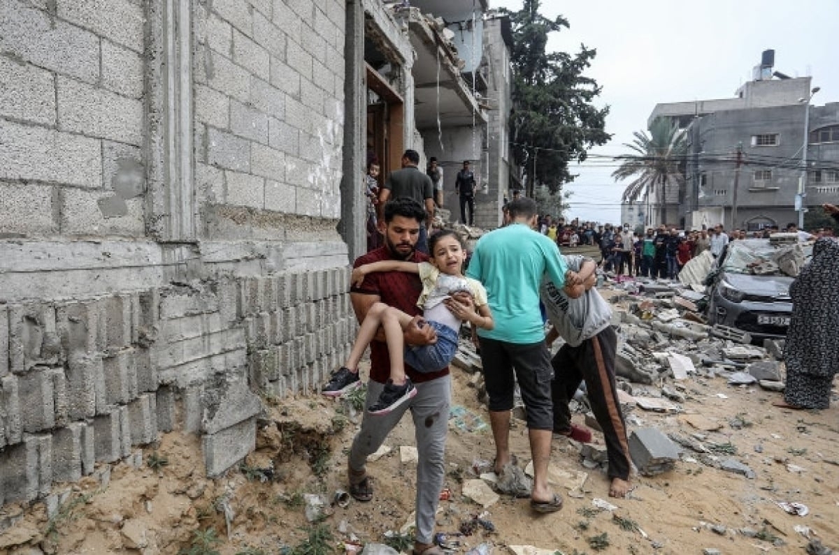 İsrail, Gazze'de 23 Günde 8 Bin Kişiyi Öldürdü!