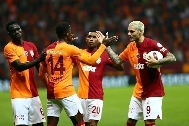Galatasaray Oyuncuları Manchester United Maçı İçin Özel Prim Alacak