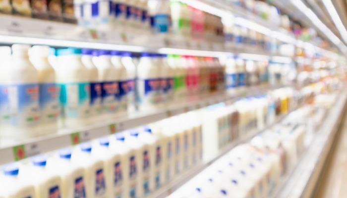Çiğ Süt Fiyatlarındaki Artış Market Raflarına Yansıdı: Süt Fiyatları Yükseldi