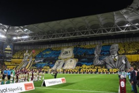 Fenerbahçe, Trabzonspor Maçında Tribünler İnledi