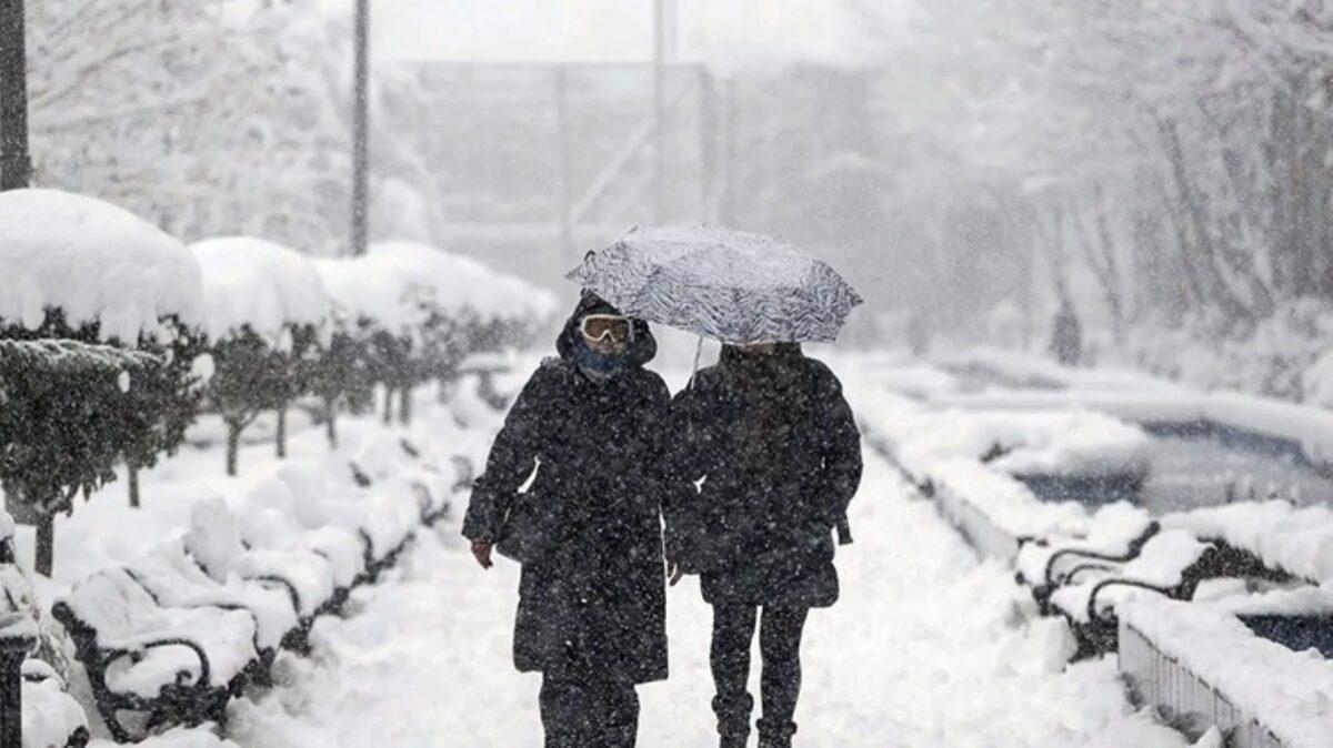 Meteoroloji Açıkladı! İstanbul'da Pazar Günü Kar Yağışı Bekleniyor...