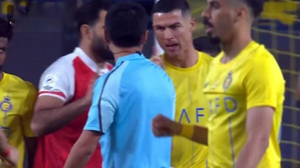 Ronaldo, Hakemin Verdiği Penaltıyı İptal Ettirdi!