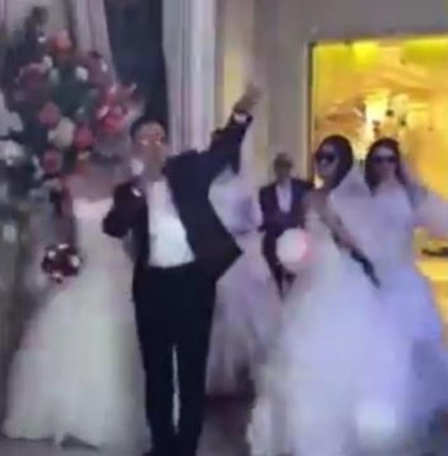 Dört Kadınla Aynı Anda Evlenen Damat! Düğün Videosu Olay Oldu...