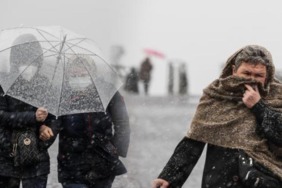 İstanbul'da Kar Yağışı Başladı! Meteoroloji'den Yeni Hava Durumu...
