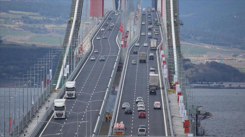 2023 Yılında Köprü Ve Otoyol Geçiş Ücretlerine Yüzde 76 Oranında Zam Yapıldı