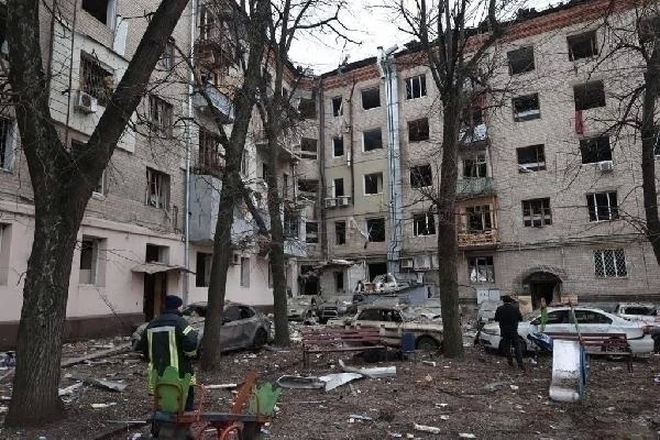 Rusya, Kiev Ve Harkiv'i Vurdu: Ölü Ve Yaralılar Var