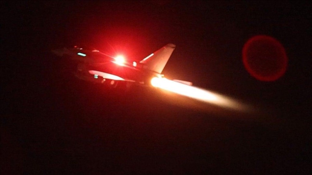 Abd Ve İngiltere, Yemen'deki Husi Hedeflerine Hava Saldırısı Düzenledi
