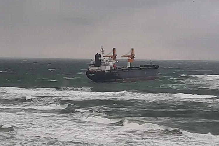 Marmara Denizi'nde Kargo Gemisi Battı: 6 Mürettebat İçin Kurtarma Çalışması Başlatıldı