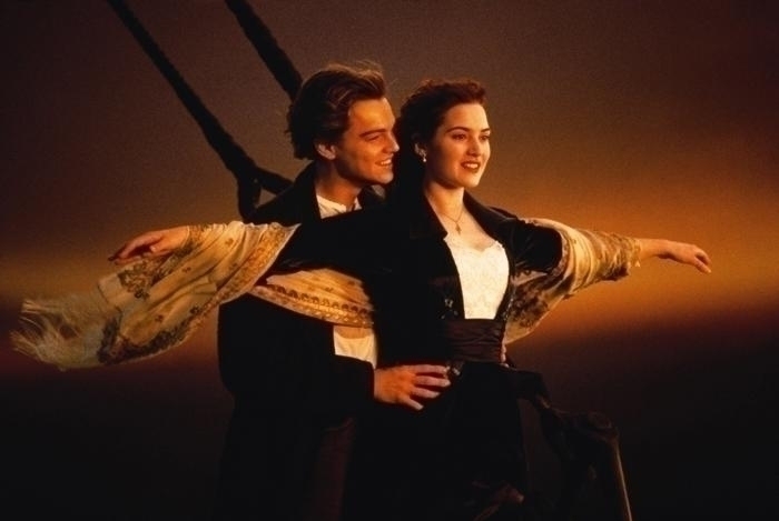 Titanic Filmindeki Ünlü Kapı Müzayedede Satıldı