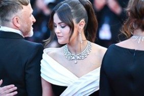 Selena Gomez Cannes'da 9 Dakika Boyunca Alkışlandı