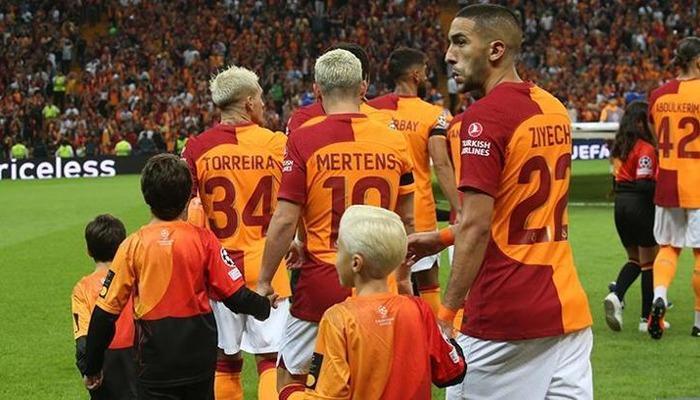 Ziyech, Süper Lig'de İlk Kez Ceza Sahası İçinden Gol Attı